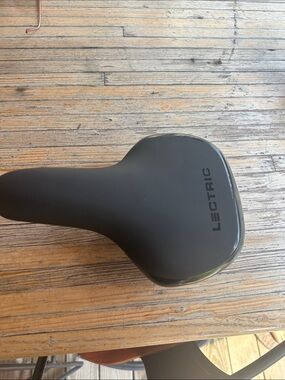 Lectric Black Replacement Bike Saddle